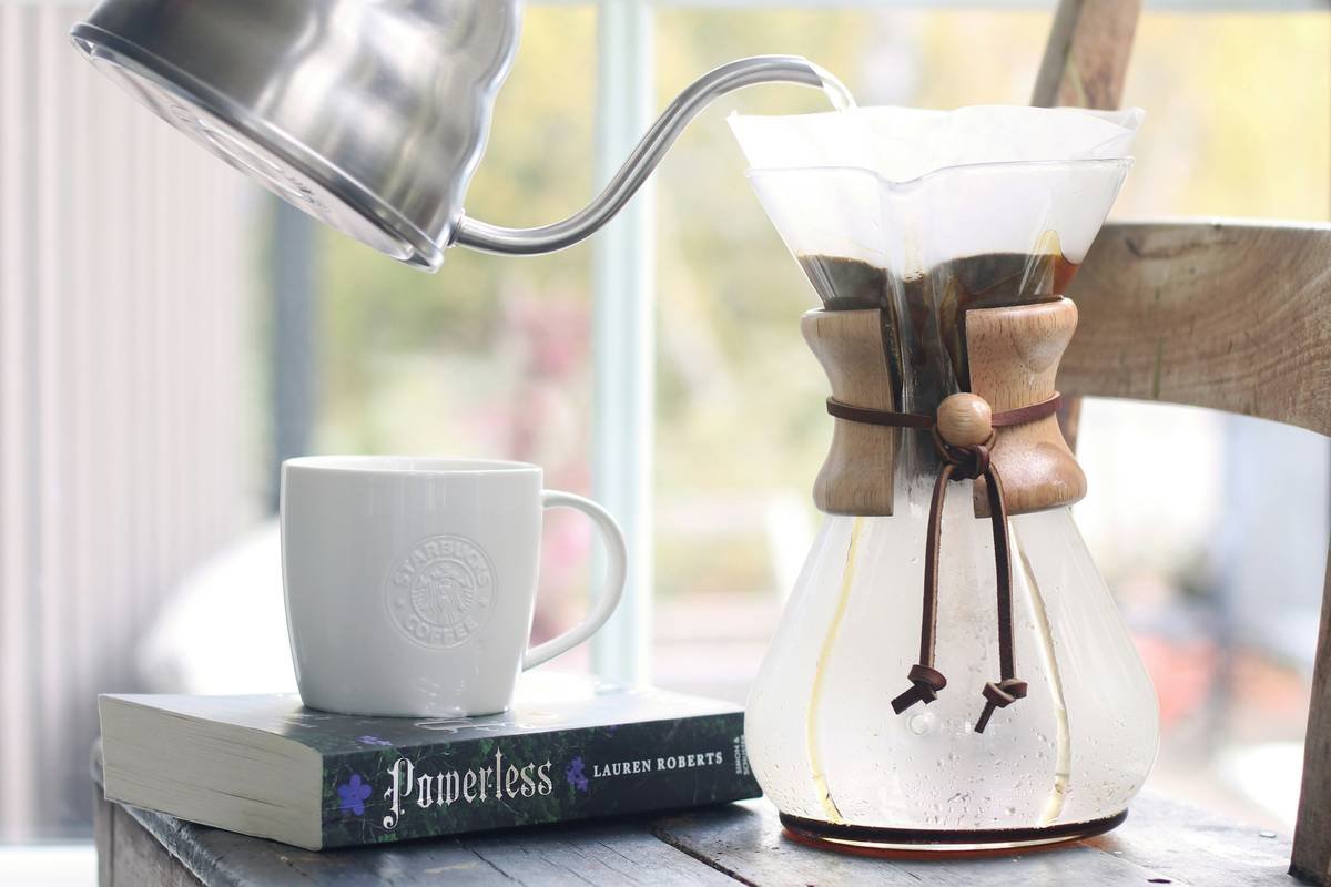 Why Your Smart Coffee Maker Deserves Medium Roast Coffee (And How to Brew It Perfectly)