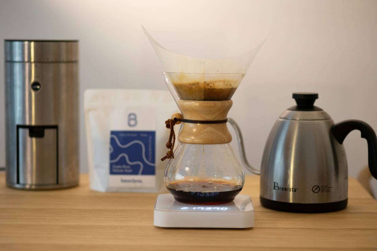 Why Your Smart Coffee Maker Hates Your Espresso Roast (And How to Fix It)