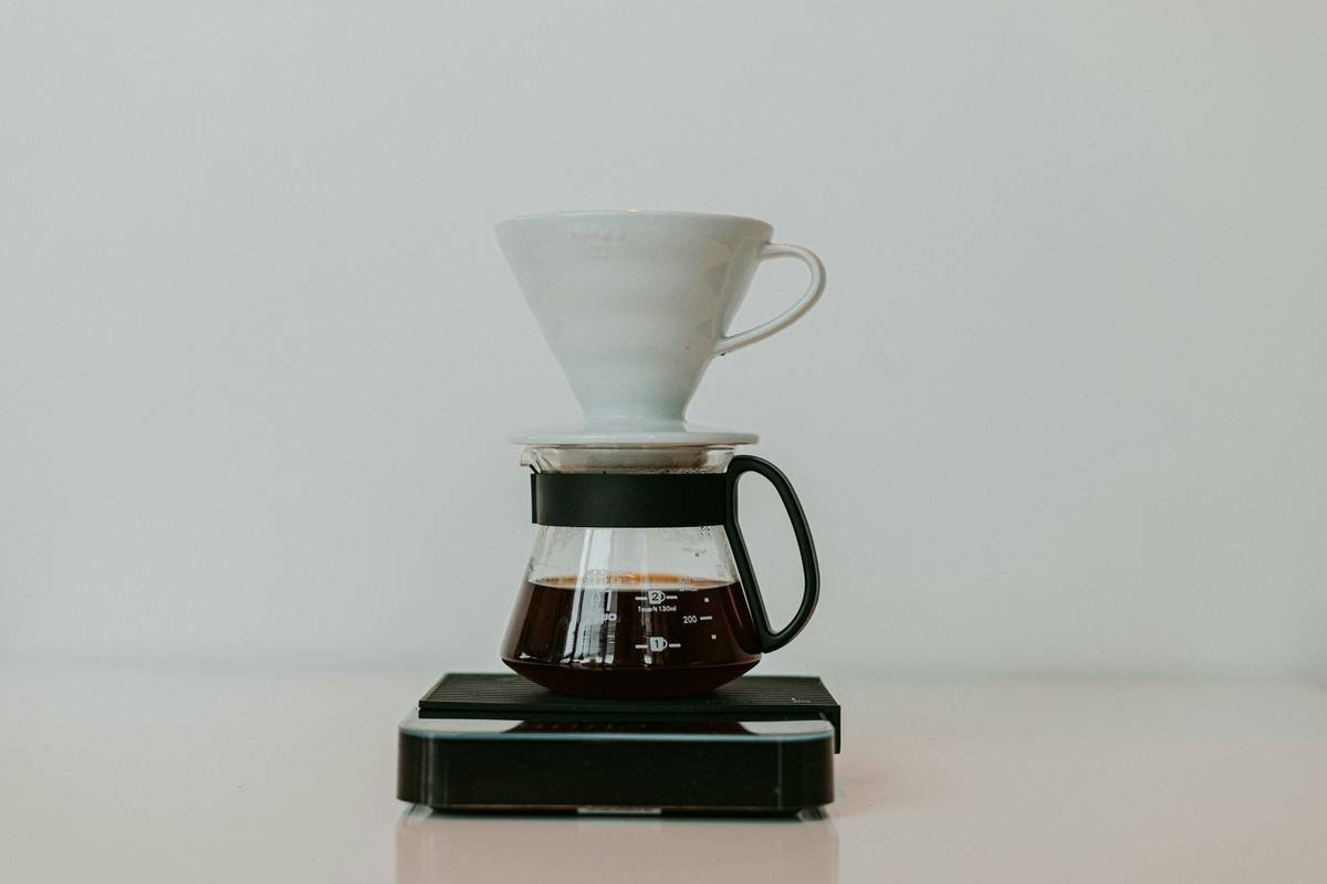 Smart Brew, Clean Machine: Essential Coffee Machine Cleaning Tips for Your Smart Coffee Maker